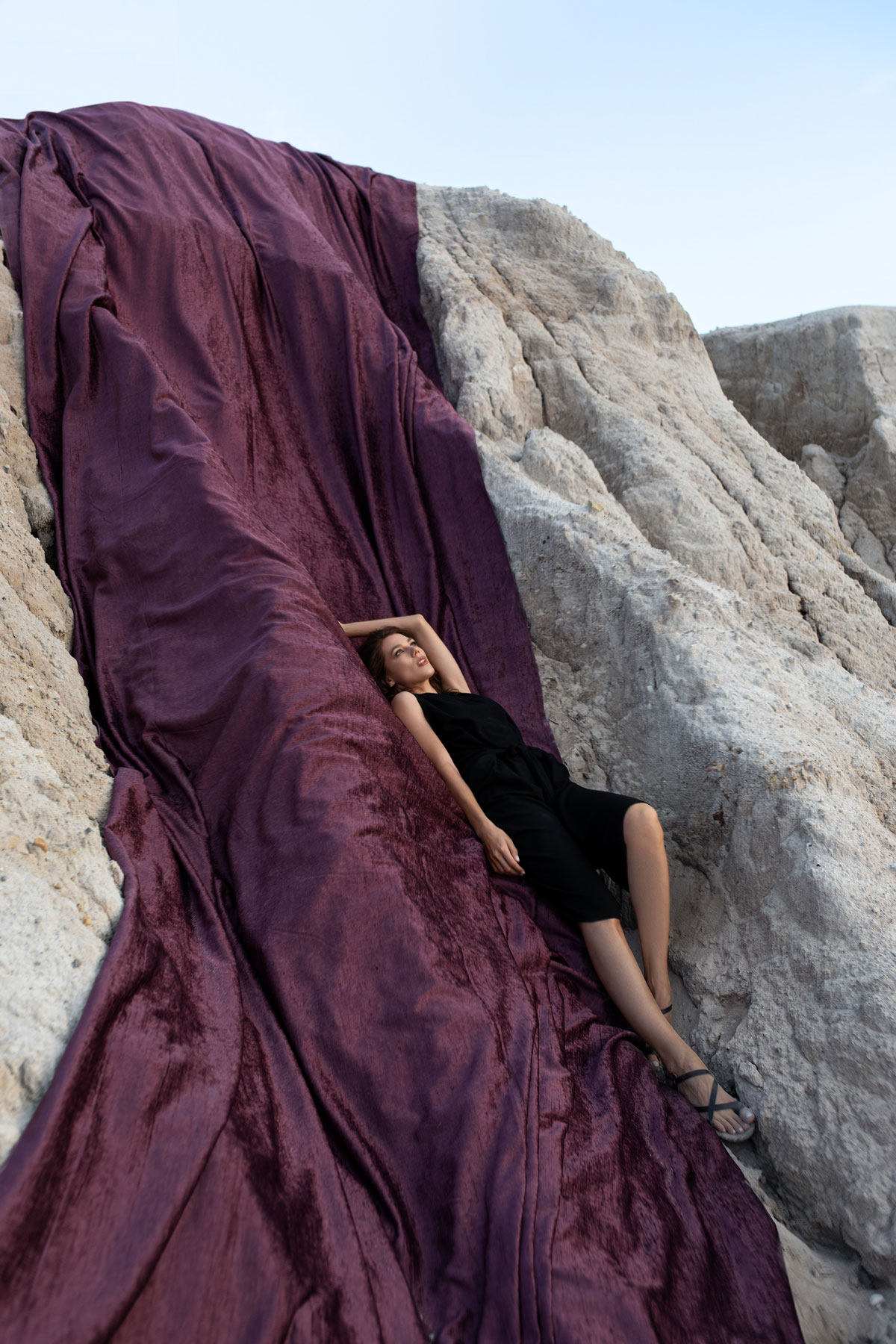 Velar Curtain Purple colored fabric