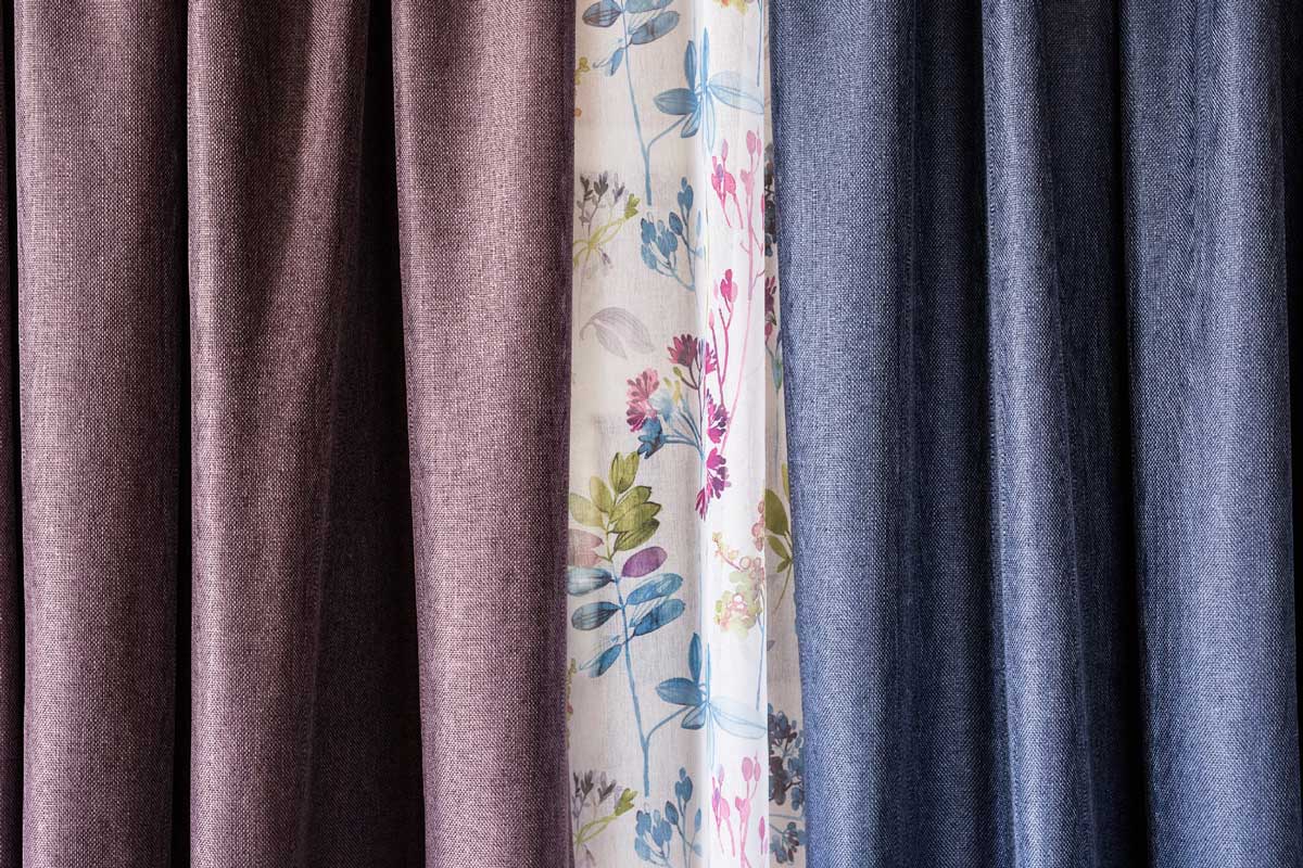 Cheer Curtain purple fabric