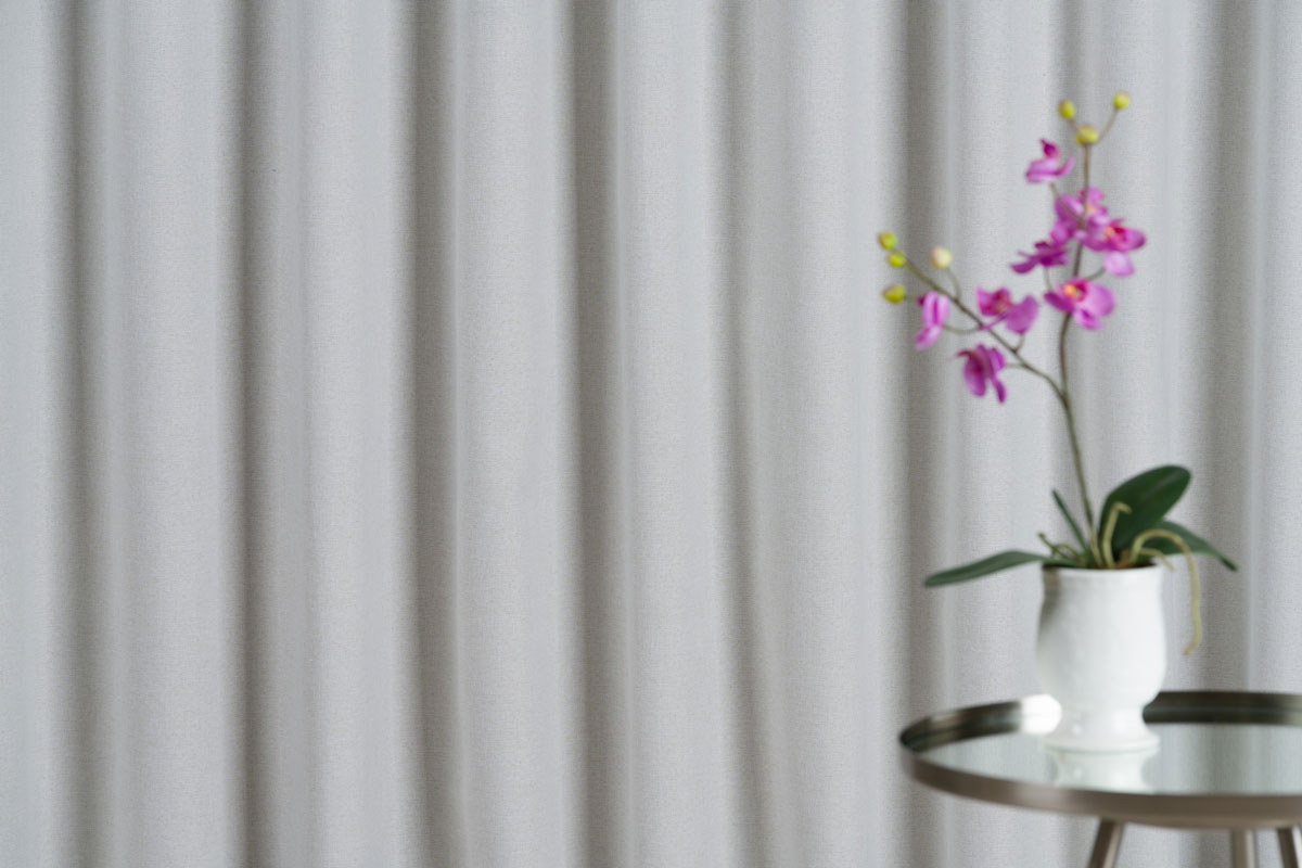 Atlas Curtain white fabric