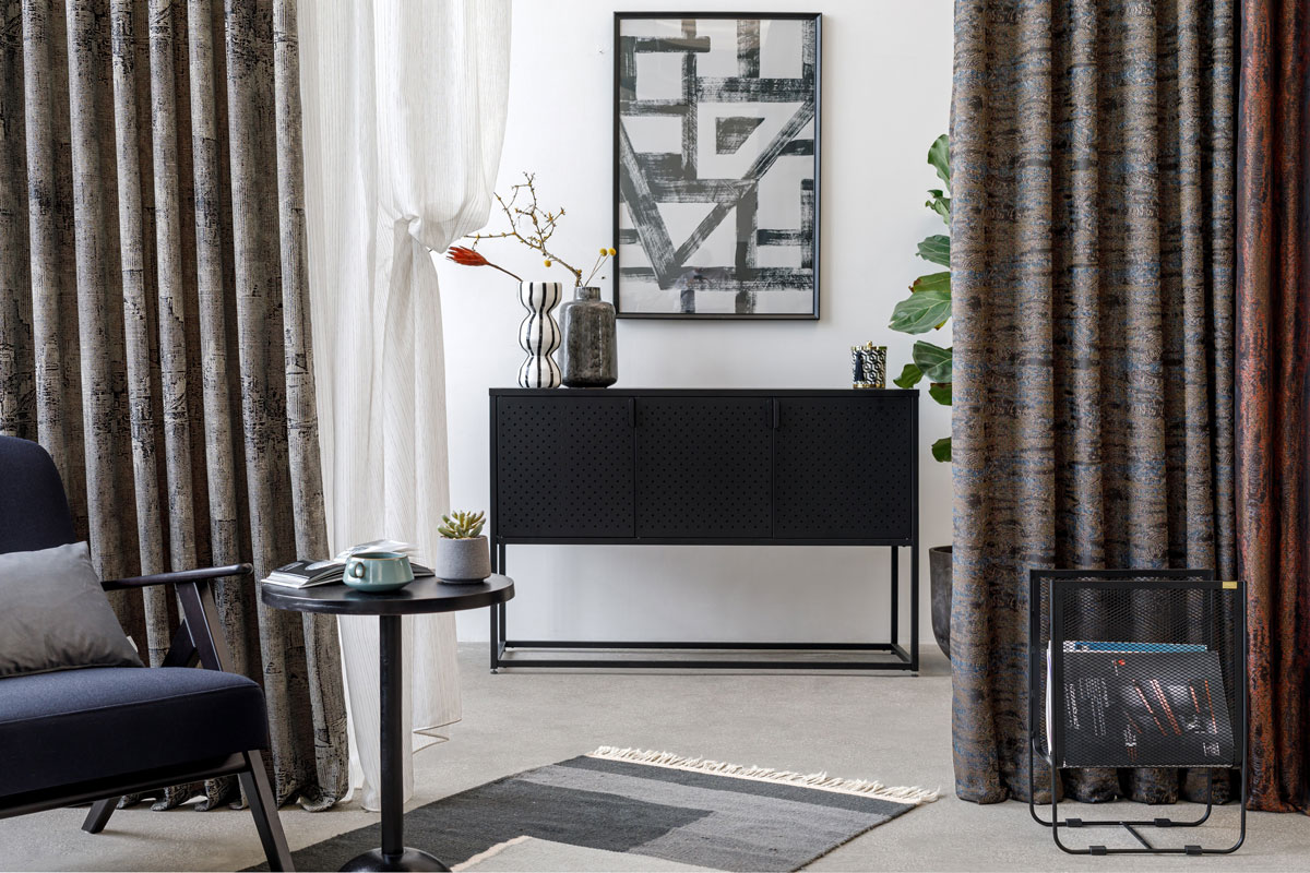 sergenti brown print curtain