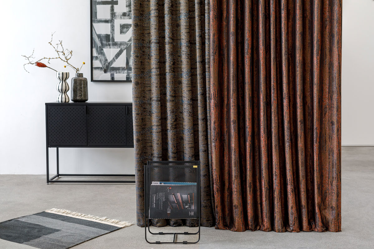 sergenti brown print curtain