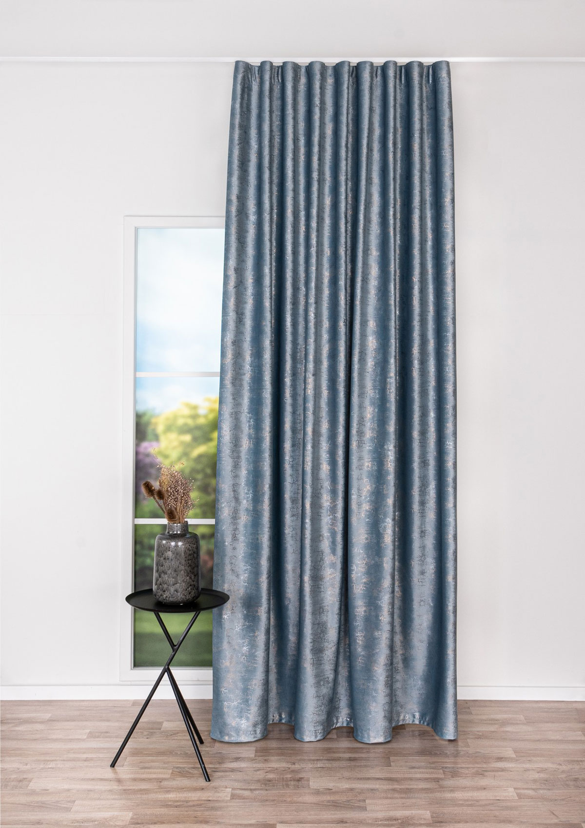 dakka blue print curtain