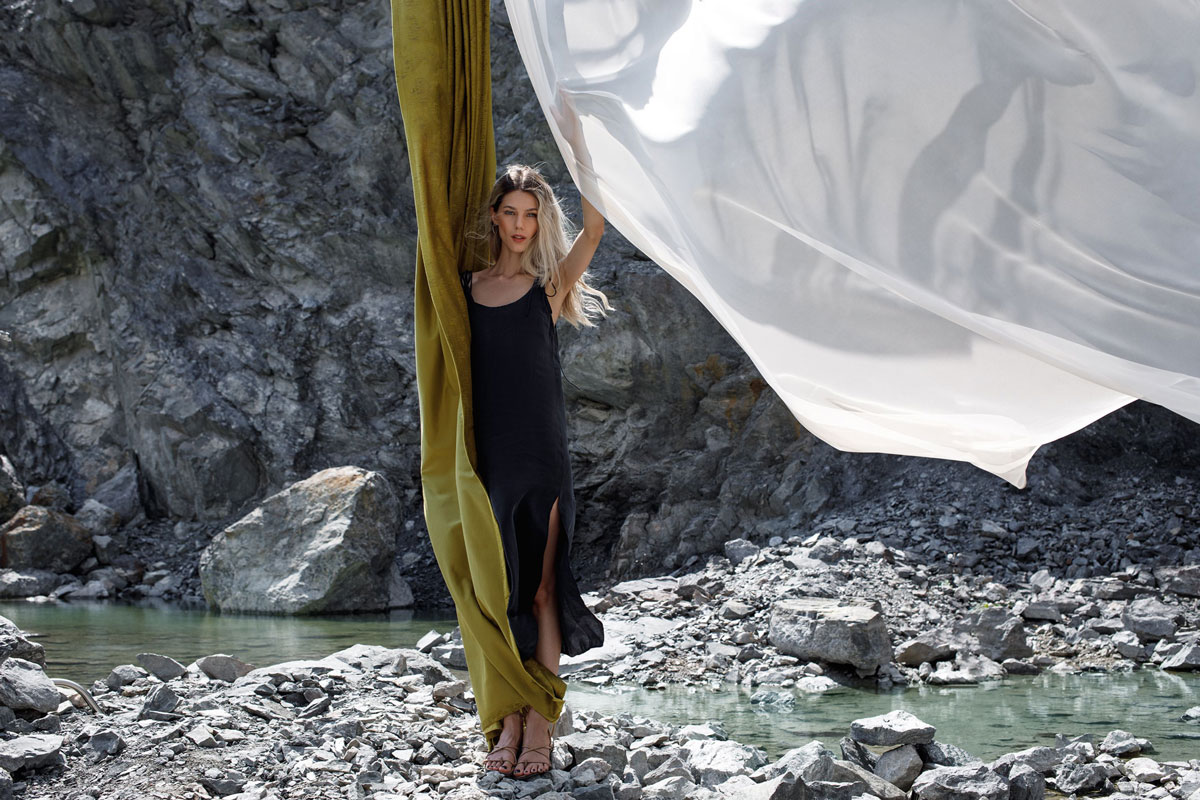 feliz yellow print curtain