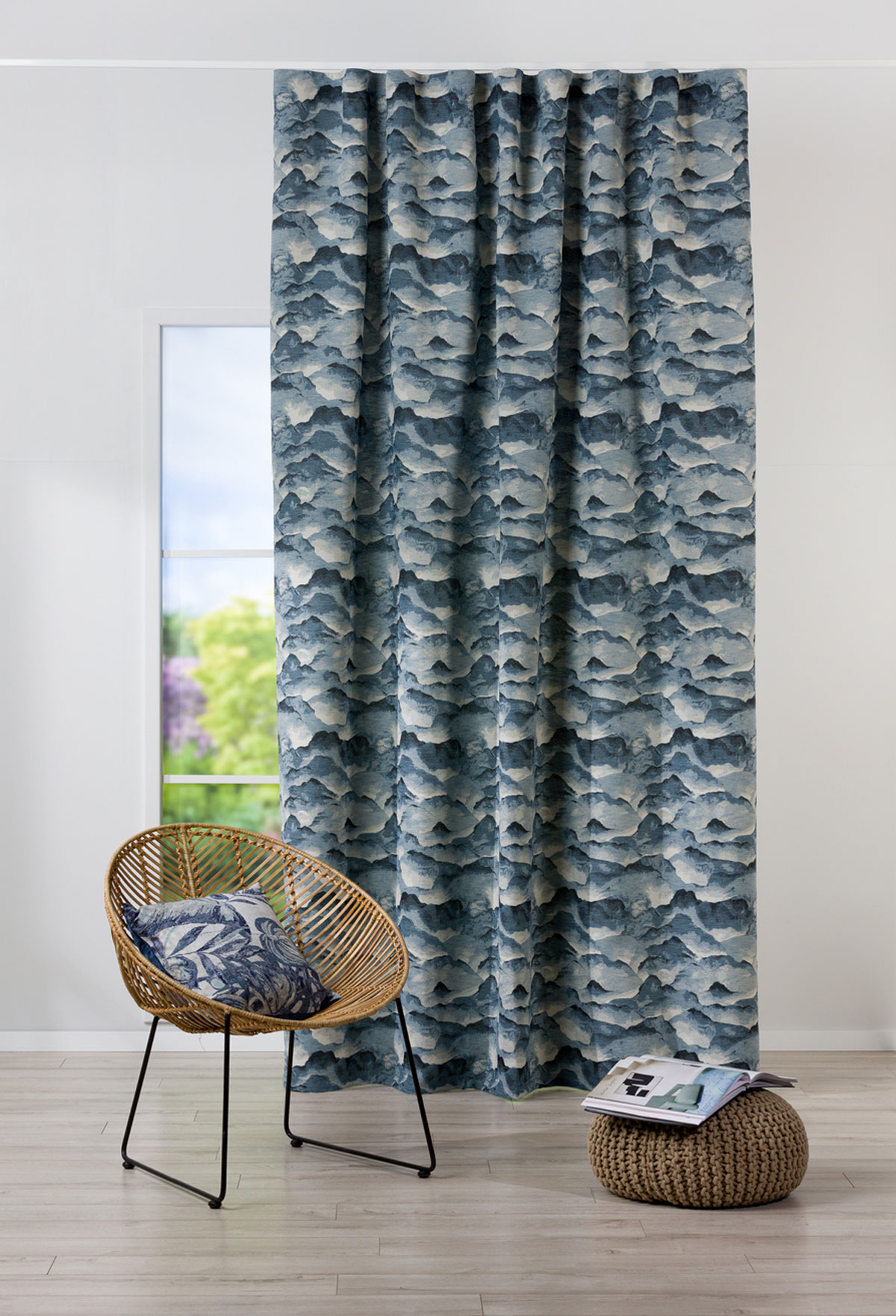 nebbia blue print curtain