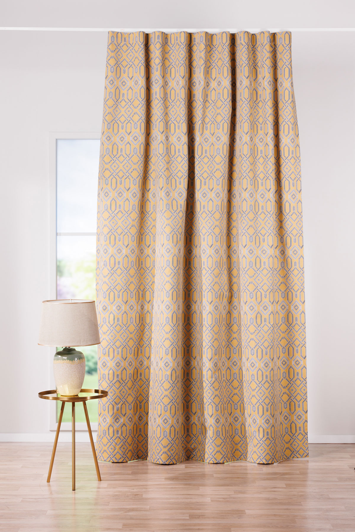 tetra yellow print curtain